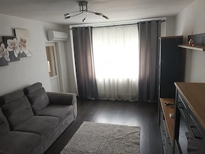 Apartament de închiriat