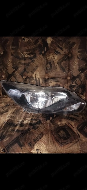 Far dreapta ,Ford Focus MK3 2012, 1.6 diesel  - imagine 3