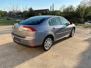 Vand Renault Laguna 1.5 dci an 2009 - imagine 5