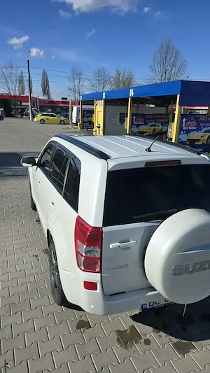 Suzuki Grand Vitara 1.9DDIS - imagine 4