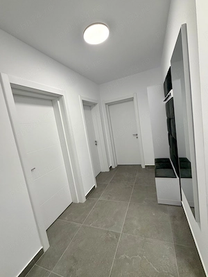 Apartament 2 camere   grădină 55mp   parcare mobilat utilat Ghimbav-Cristian - imagine 8