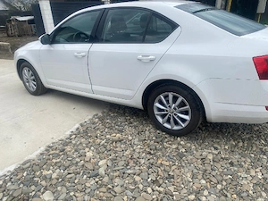 Vând Skoda Octavia - imagine 5