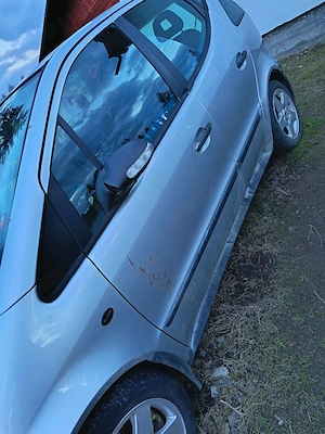 Vând Mercedes Benz a class pt dezmenbrare - imagine 2