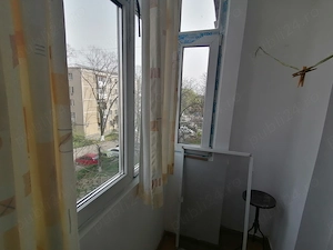 Închiriez apartament cu 2 camere semidecomandat  - imagine 2