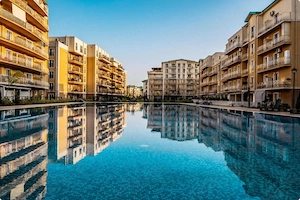 Inchiriez apartament 2 camere Cosmopolis