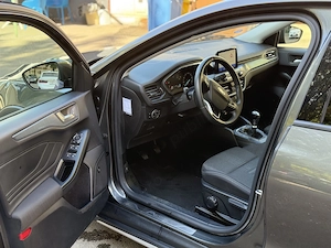 Ford Focus ACTIVE 2020 1.5 benzina 150 CP - imagine 9