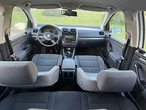 VW-GOLF 5 1.9-TDi GOAL 105-CP 77KW 2006 E4 Auto  Impecabill Intreținut      - imagine 5