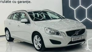 VOLVO V60 - imagine 2