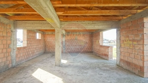 Casă / Vilă cu 6 camere de vânzare - imagine 8