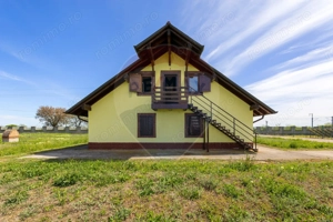 Apartament de închiriat la casă, cu 3 camere – zona Nord-Est, Șofronea - imagine 9