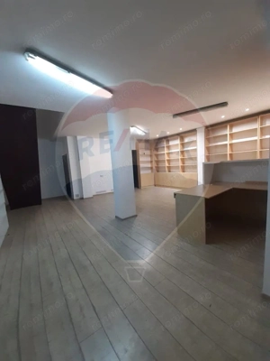 Casă / Vilă cu 4 camere de vânzare în zona Blumana - imagine 4