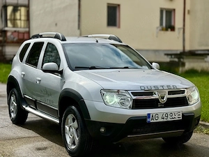 Dacia Duster 1.5 dCi Euro 5 Prestige - imagine 2
