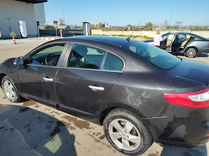 Renault Fluence 1.5 dci an 2011 - imagine 4