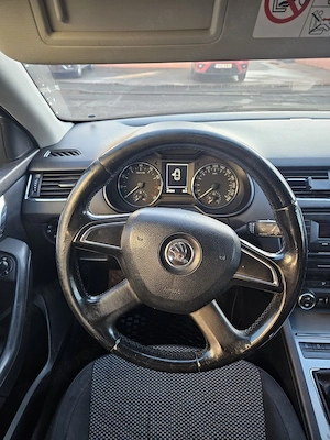 Skoda Octavia 3, model 5E3, an 2013, motorizare 1.2 TSI 105 CP - imagine 4