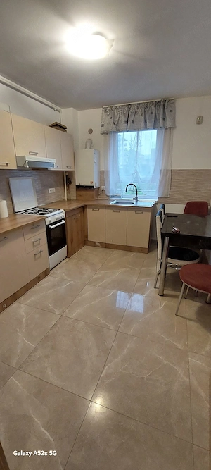Apartament cu 3 camere, bloc nou, Coresi - imagine 9