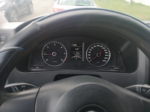 Vând vw T5 2.0 tdi 102cp.euro 5  - imagine 8