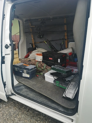 Vând vw T5 2.0 tdi 102cp.euro 5  - imagine 10