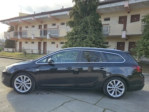 Opel Astra J 1.7 cdti,130 cp,an 2012 ,euro 5,recent înmatriculat! - imagine 4