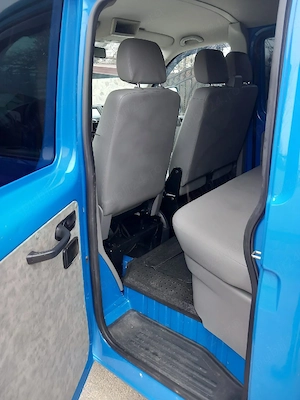 De vânzare VW T5 Doka 6 locuri 2009 2.5TDI Euro 4 Recent adus  - imagine 10