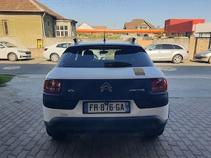 Citroen C4 Cactus 1.2 benzină euro6 an fabricație 2015 - imagine 10