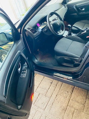 Renault Laguna 3 2008 - imagine 10