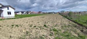 Vand teren intravilan - imagine 2