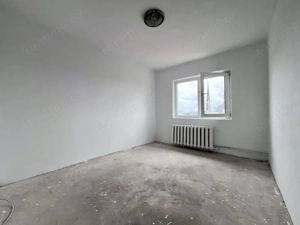  Apartament spatios, 3 camere, decomandat, 65 mp utili - Modern - imagine 3