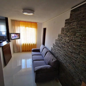 Închiriez apartament 2 camere