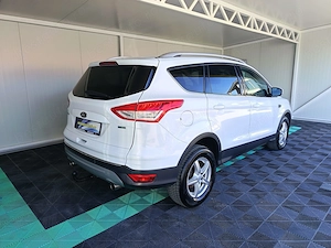Ford Kuga 1.6 Benzina 150 CP An 2014 - imagine 9