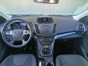Ford Kuga 1.6 Benzina 150 CP An 2014 - imagine 5