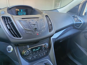Ford Kuga 1.6 Benzina 150 CP An 2014 - imagine 18