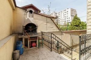 Casa Mare Sector 2, 550mp util, 300mp teren - imagine 10