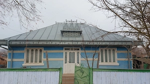  Proprietate cu potențial generos   Casă + 2200 mp teren. Sat Codăești, județul Vaslui.