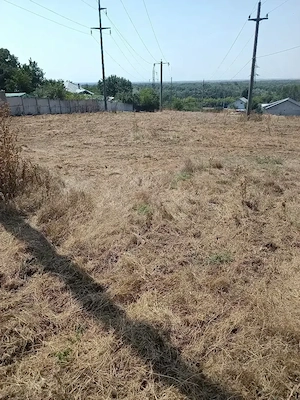 Teren intravilan in comuna Șendreni județul Galați 