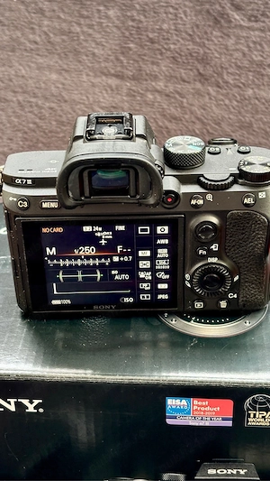 Sony A7 lll - imagine 5