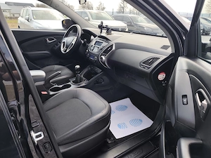 Hyundai IX35 2011 11 2.0CRDi 4WD(4x4) - imagine 8