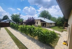 Casa De Vanzare , Cojasca , Dambovita  - imagine 2