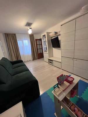 Casa la sol 4 camere, 195 mp,garaj,curte proprie Cartier Palas Constanța - imagine 8