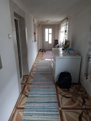vand casa in comuna frasinu