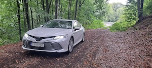 Toyota Camry 2.5 benzina hybrid,2019 - imagine 2