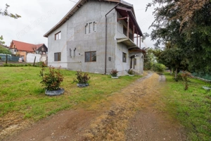 Casă pentru familie, 7 camere, teren mare și vedere la lac – Periș  - imagine 14