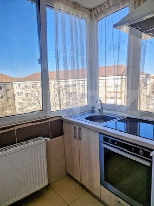 Apartament cu 3 camere, tip Pb - imagine 5