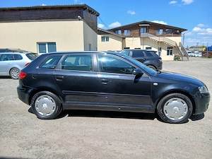Audi A3 an 2006 diesel 2.0 tdi euro 4 klimatronic 140 cai  - imagine 5
