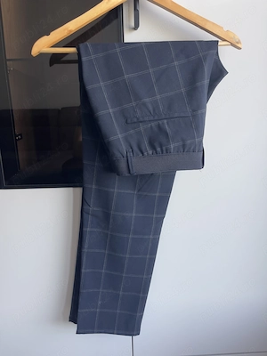 Pantaloni Zara, carouri, marime L, conditie foarte buna