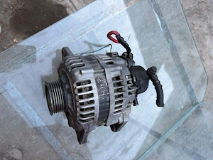 Alternator Opel Astra G  an 2001