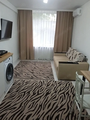De vanzare garsoniera zona Modern 