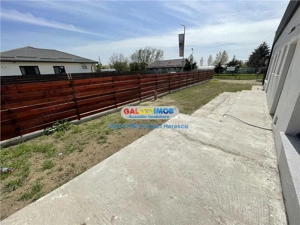 Crevedia Str Uzinei Casa 3 camere 2 bai SU 52 mp Teren 220 MP - imagine 5