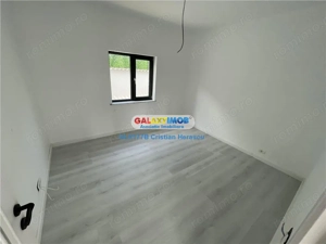 Crevedia Str Uzinei Casa 3 camere 2 bai SU 52 mp Teren 220 MP - imagine 15