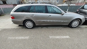 vând Autoturism Mercedes Benz E Klasse  - imagine 3