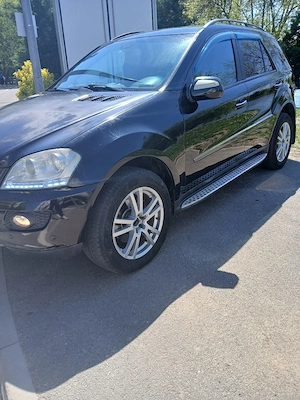 Mercedes ml,an fabricație 2008 - imagine 3